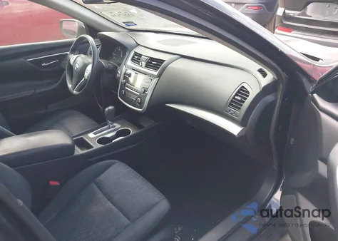 2016 Nissan Altima 2.5/2.5 S/2.5 Sl/2.5 Sr/2.5 Sv z USA, uszkodzony, nr VIN 1N4AL3AP8GC254112